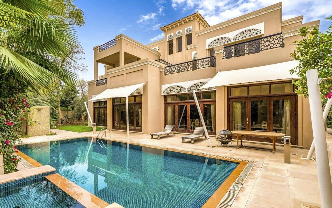 Buy a Villa in Dubai