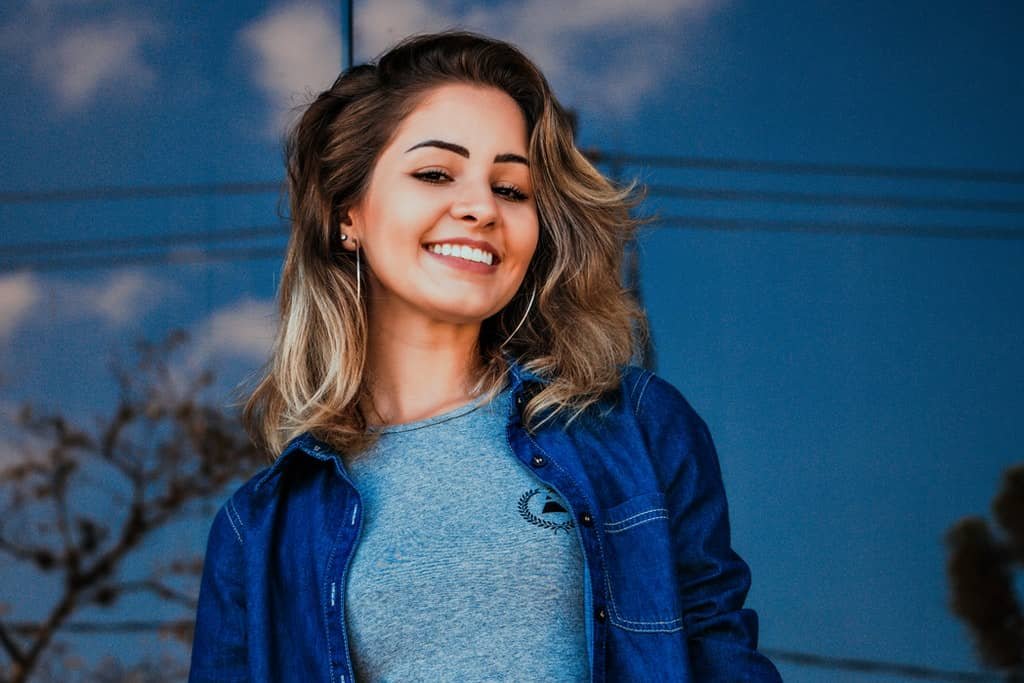 How To Get Perfect Smile Lines